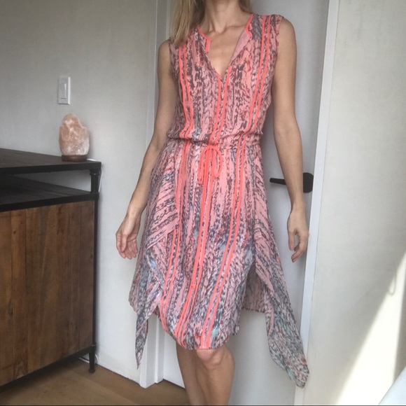 Last chance! BCBGMaxAzria coral/orange flowy dress - Picture 3 of 7